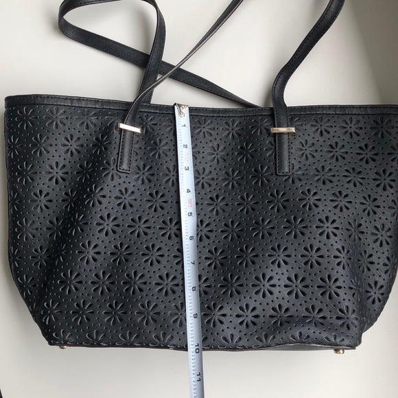 ⬇️💲! Kate Spade 🌸 Eyelet Cedar Street - Picture 3 of 8